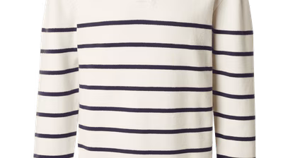 TRAPP Spring/Summer 24 pack shots - Kevin-Trapp-co-created-by-ABOUT-YOU_Pack-Shots_Eduard-Jumper_offwhite_5490