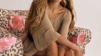 Kamila Sikl Spring/Summer 25 campaign shots - Kamila-Sikl_SS25_ABOUT-YOU_Campaign_32-scaled