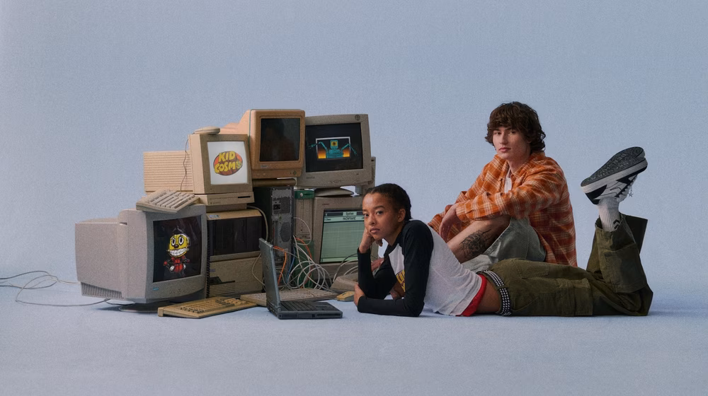 The Electric State  - campaign shot