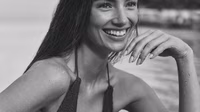 RÆRE by Lorena Rae Spring/Summer 24 campaign shots - RAERE-by-Lorena-Rae-co-created-by-ABOUT-YOU-SS24_Drop-2_Campaign-Images_82-scaled