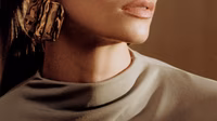 ABOUT YOU r re by lorena rae Spring/Summer 26 Spring campaign shot 4