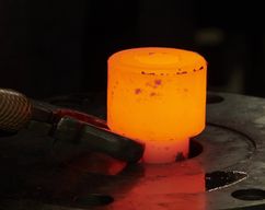 Hot forging a capscrew