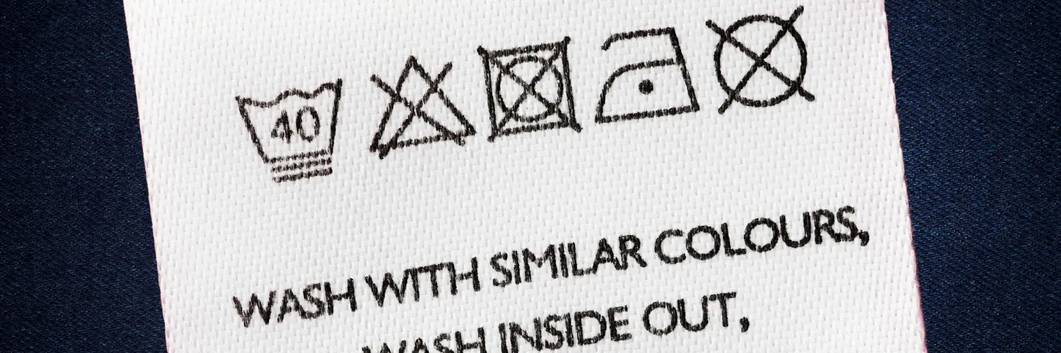 Ein Patch mit den Waschsymbolen