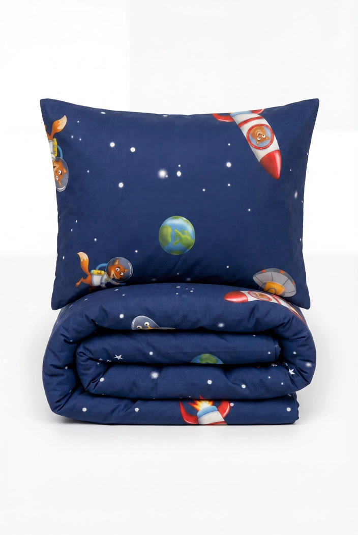 Blauw Woody kinderdekbedovertrek met speelse ruimteprint