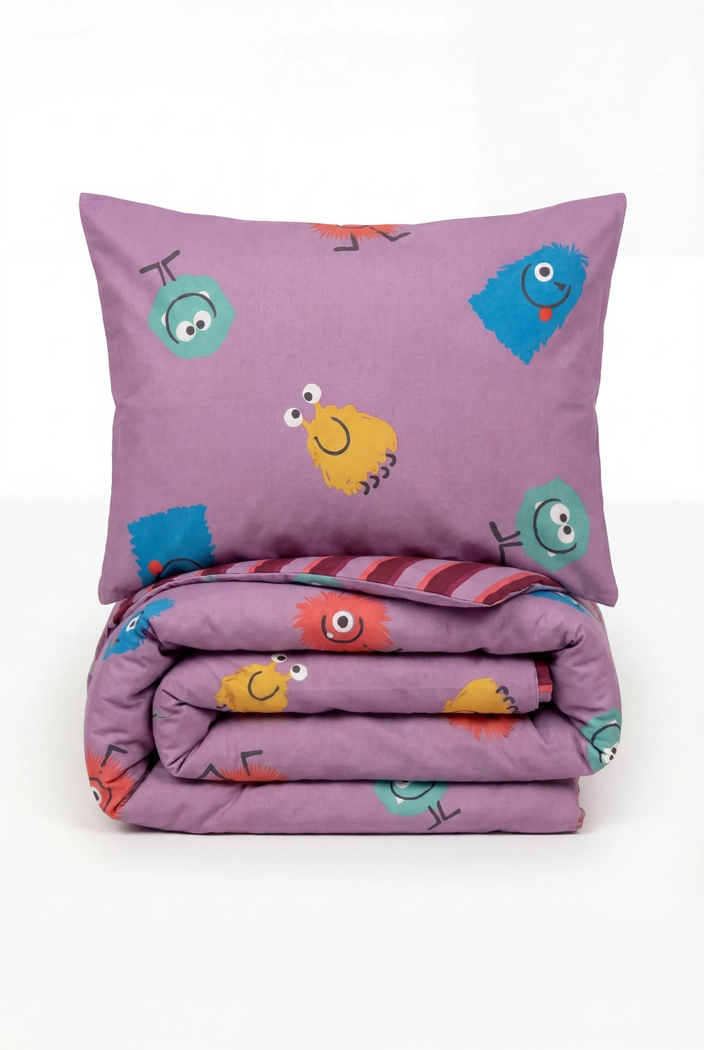 Woody roze dekbedovertrek met fantasierijke monsterprint