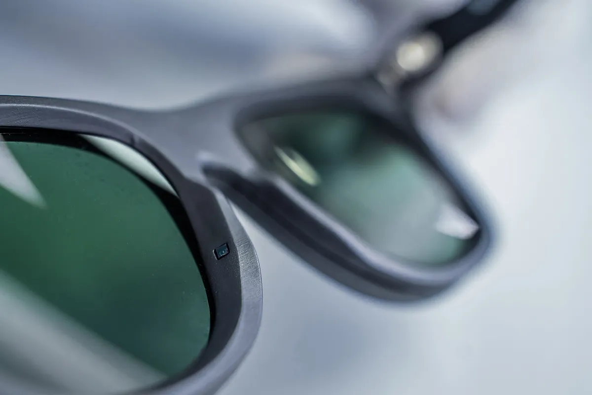 How do eye trackers work? — A tech-savvy walk-through - Tobii