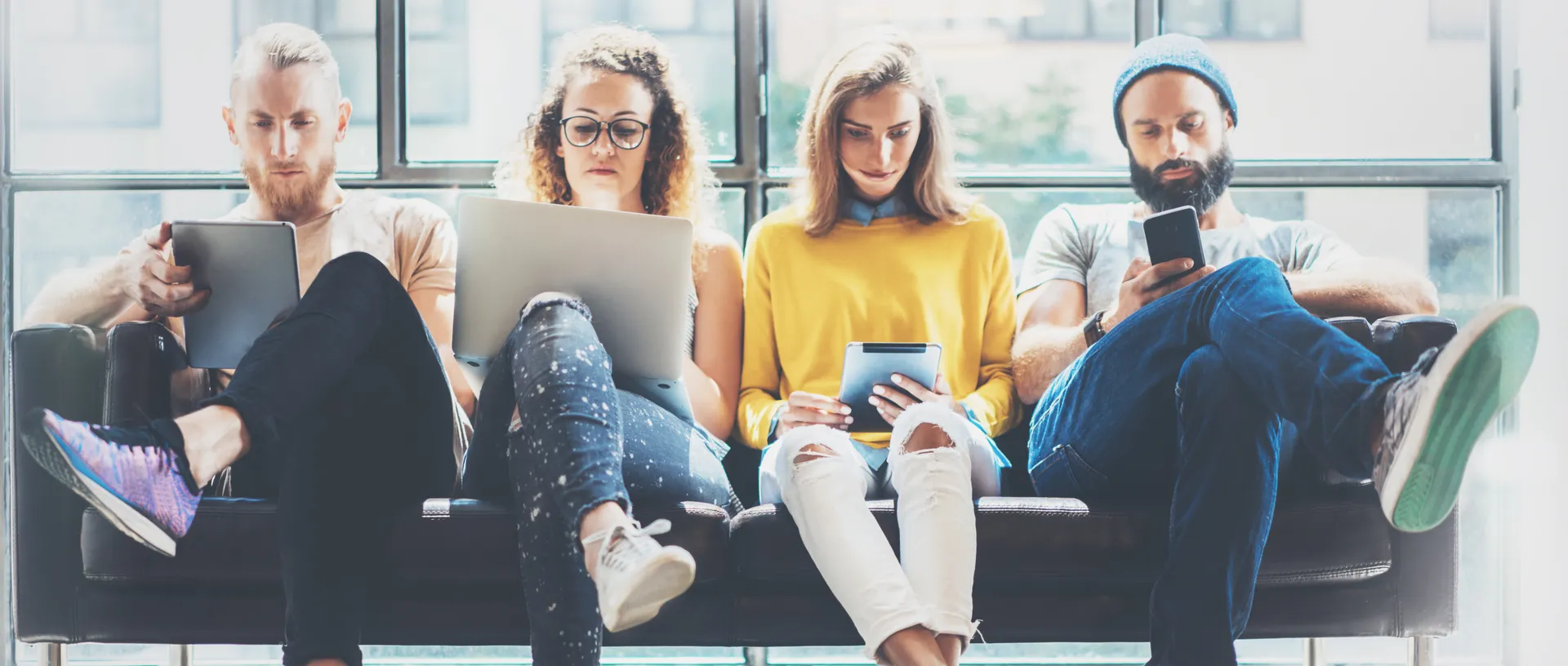 Measuring advertising effect through attention and emotion