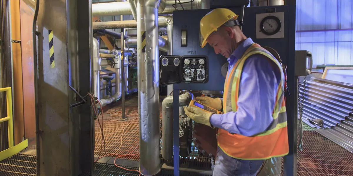 Worker in a factory - safety risks