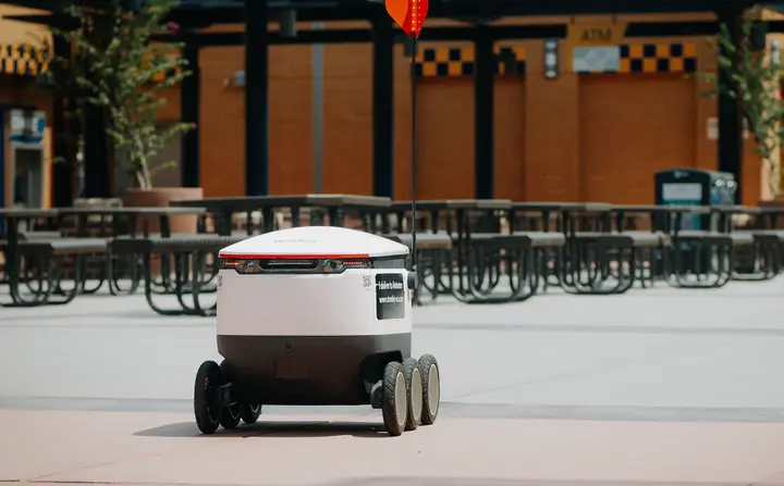 Mobile and autonomous robots 