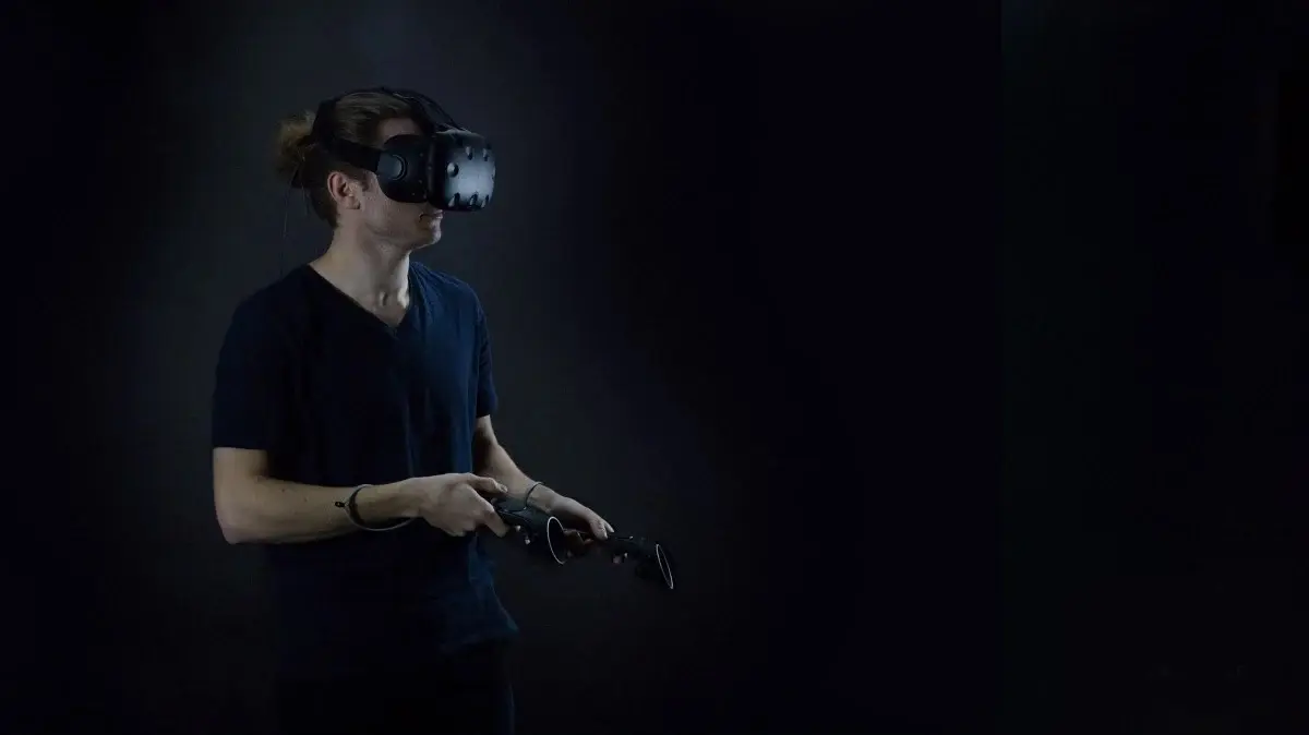 Eye tracking in VR games