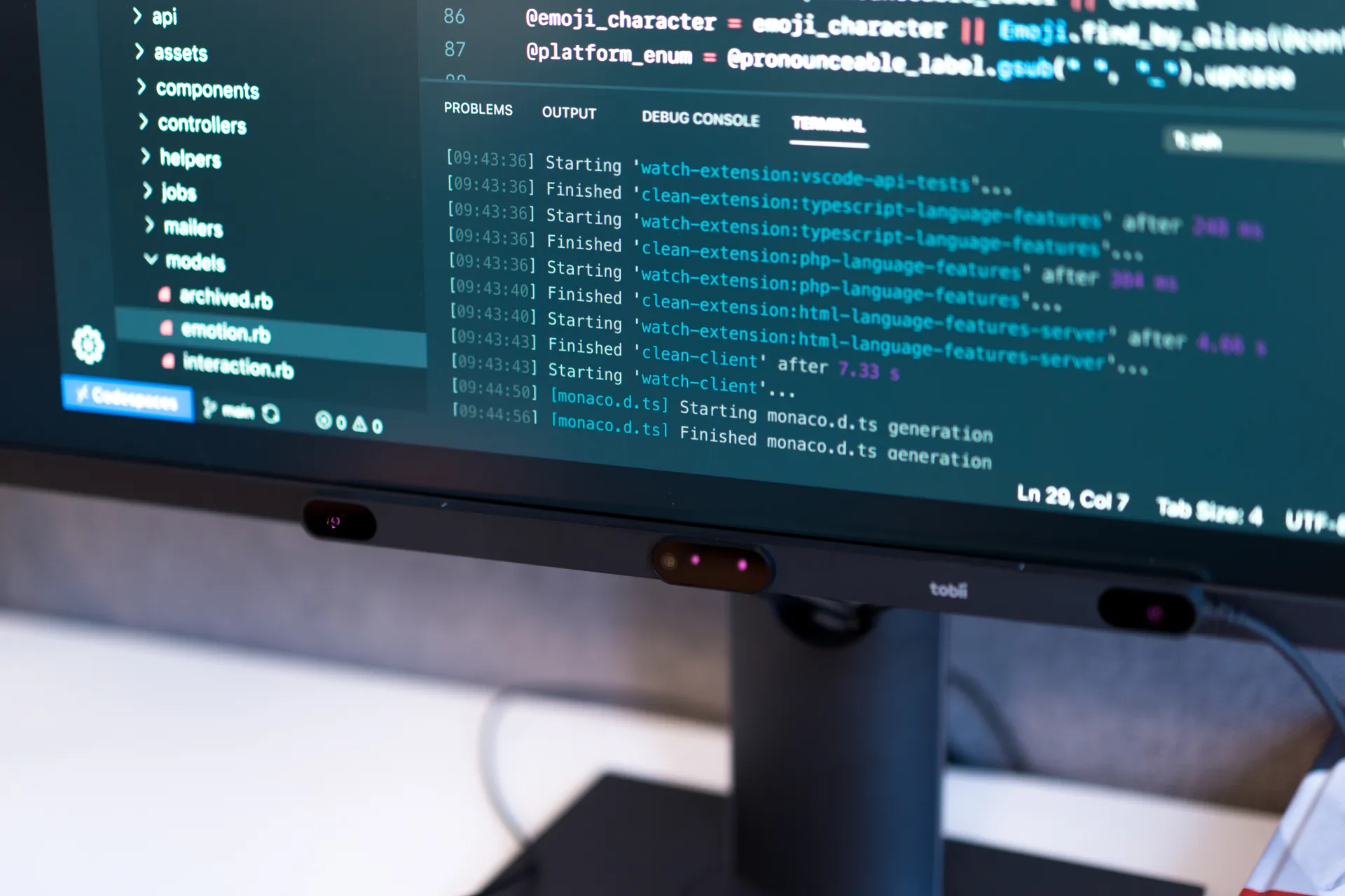 研究にあった機材を選ぶには？                 押さえておきたいアイトラッキングの基本 