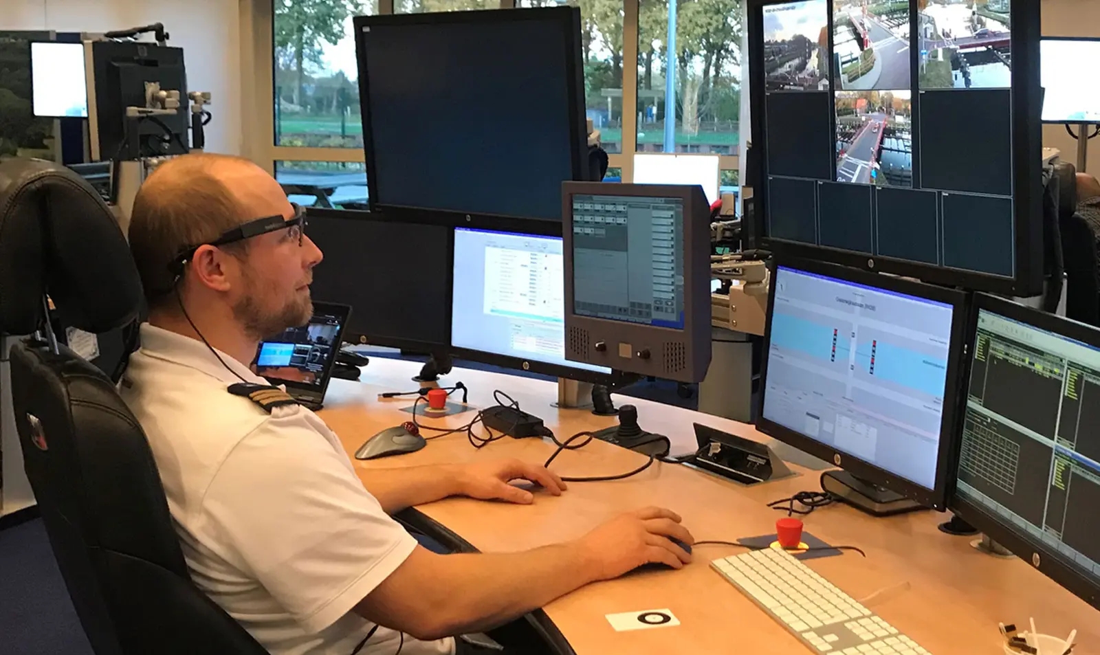 Eye Tracking zur Optimierung des Arbeitsablaufs für Brückenbetreiber