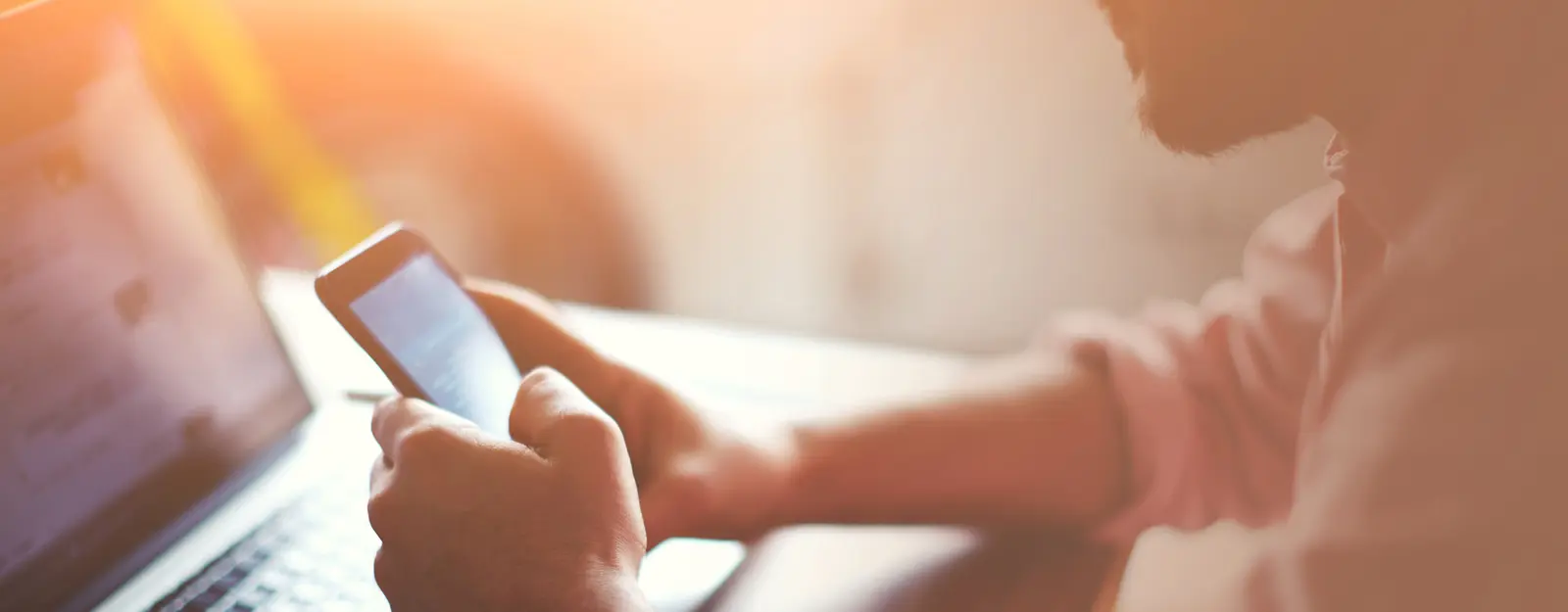 Optimizing attention to advertisements with eye tracking