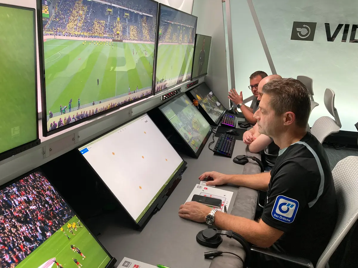 Bundesliga VAR workstation