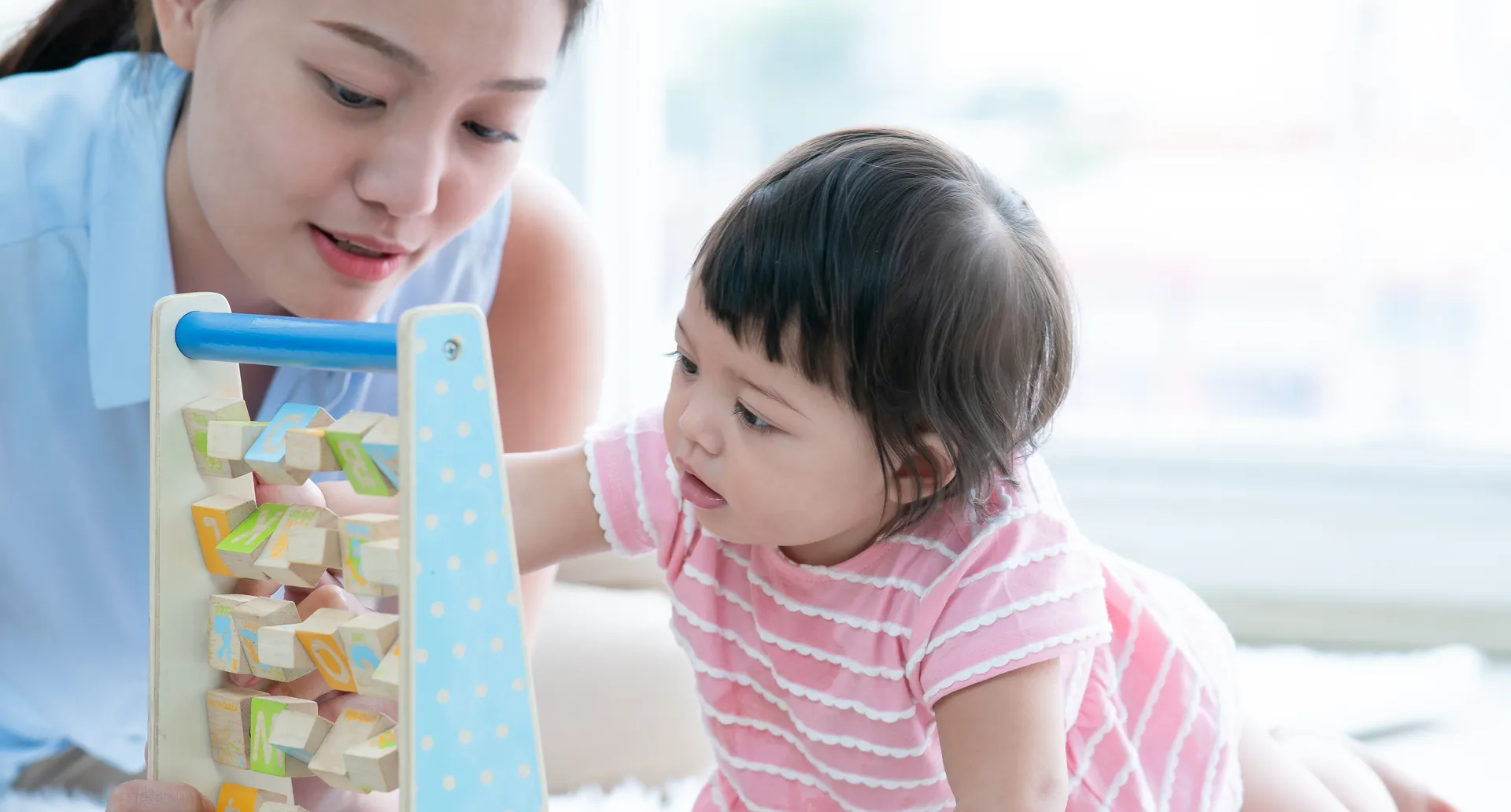 Spracherwerb: Ein Tanz zwischen dem Kind und seiner Umwelt 