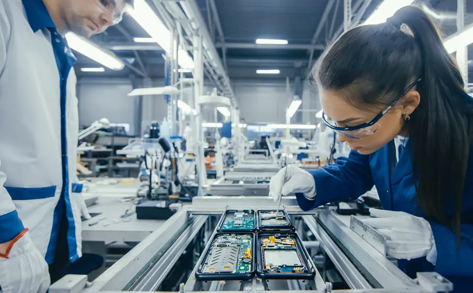 Visual inspection and assembly