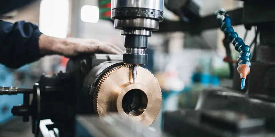 Training the eye for steel work