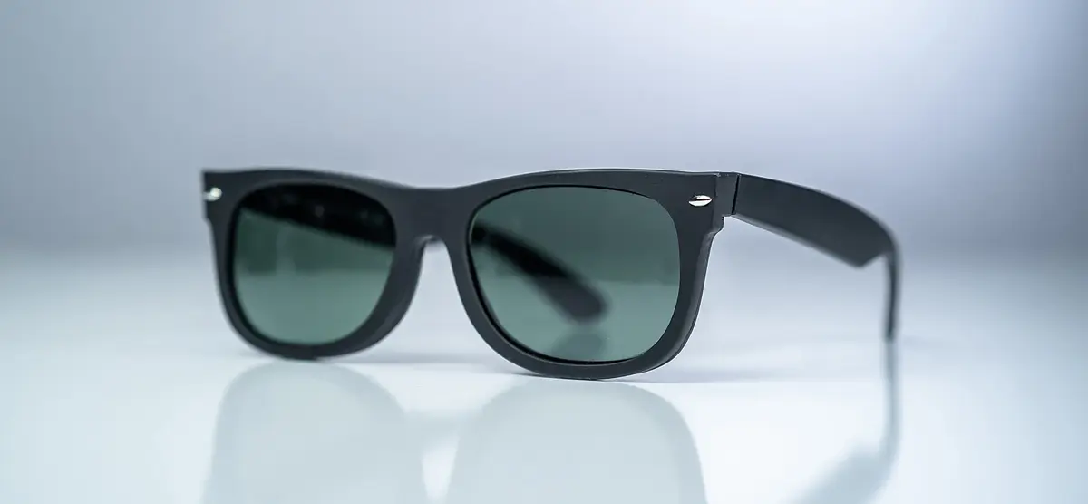 图7. Smart glasses.