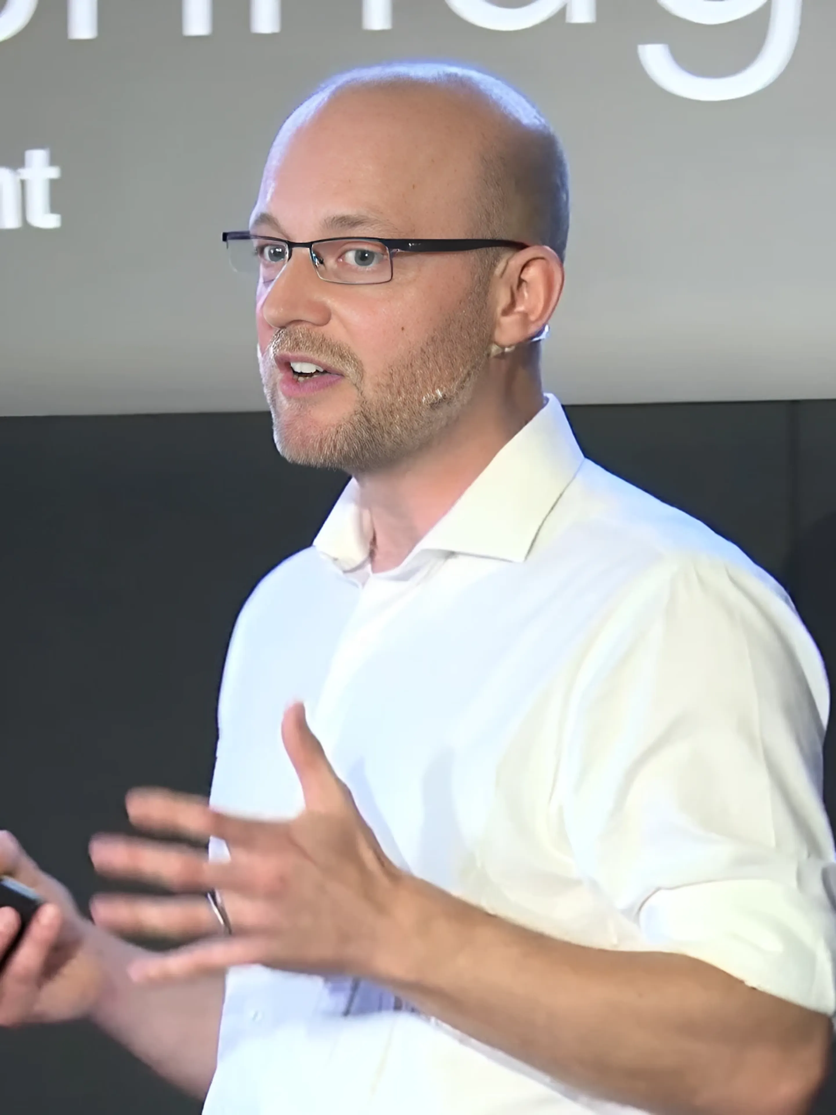 image of hult research faculty speaking at event