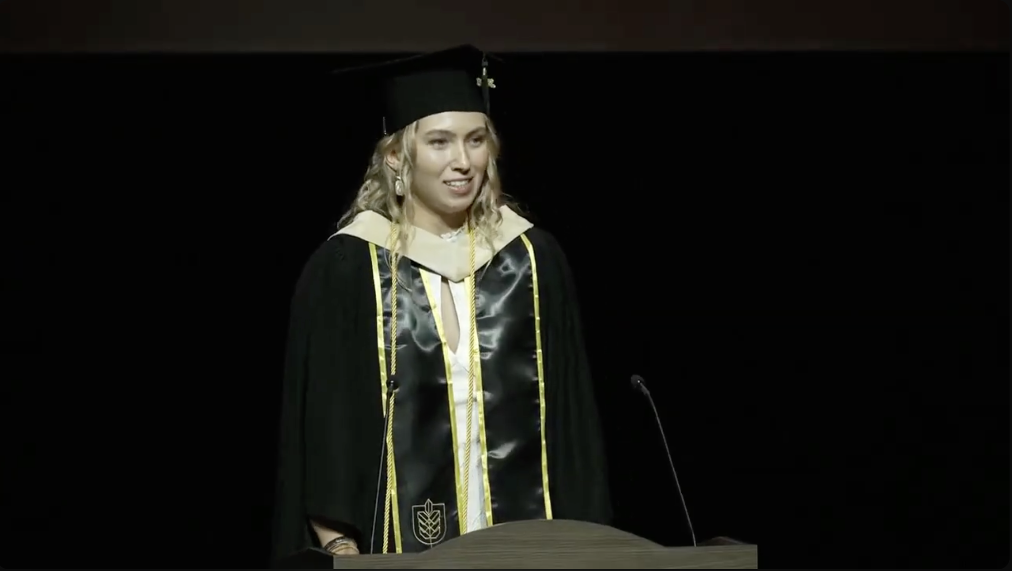 Caroline Akkermann, Class of 2026 Dubai Class Speaker