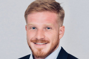 Loris Fradin headshot