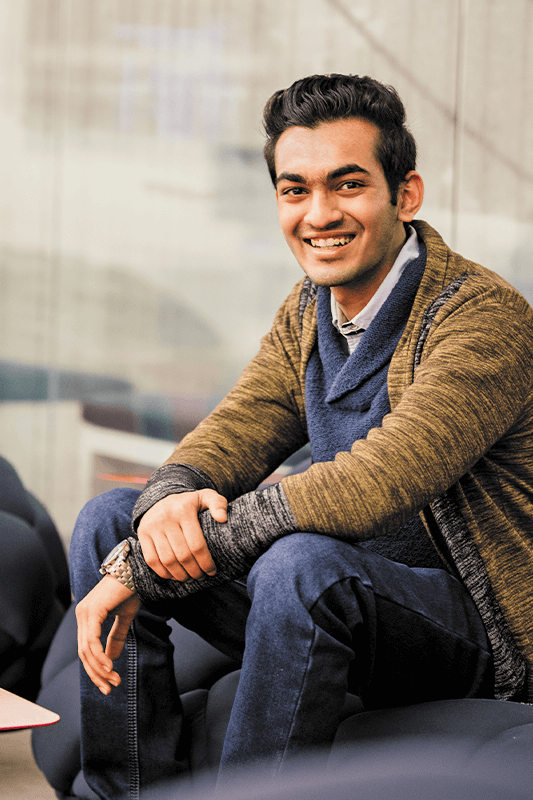 Pravnav Chheda headshot