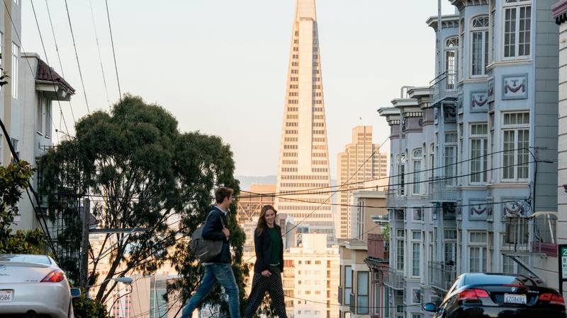 Hult students walking in San Fransisco