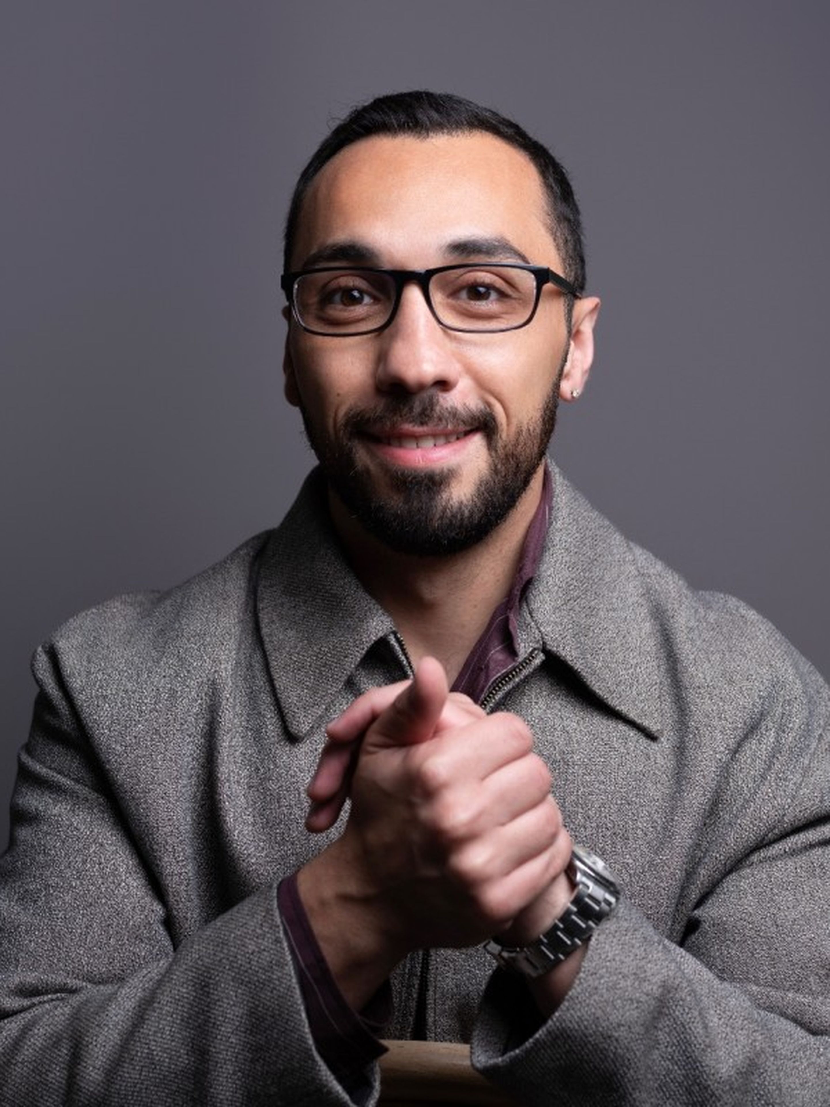 adel hakini headshot
