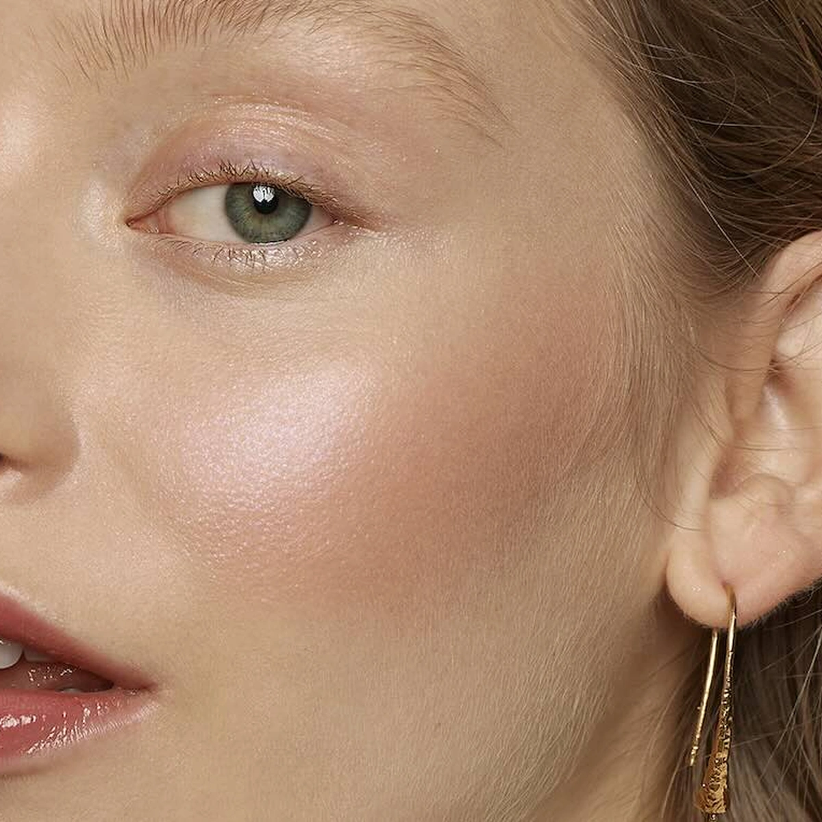 [P] Leco legt uit - Gezicht - Glow - Blush - Lipgloss