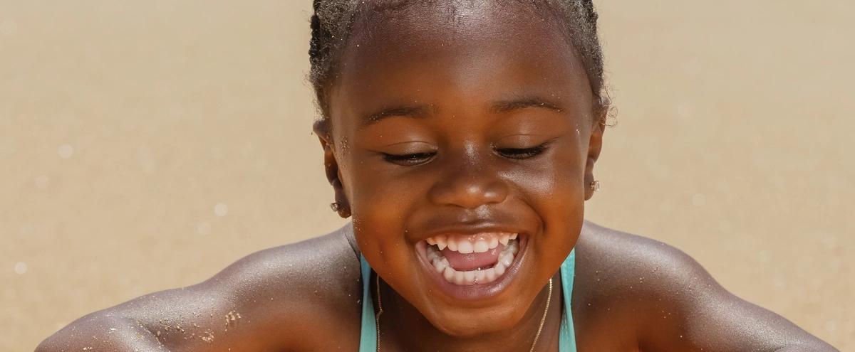 Vakantie - kind - peuter - strand - oh baby - pexels 