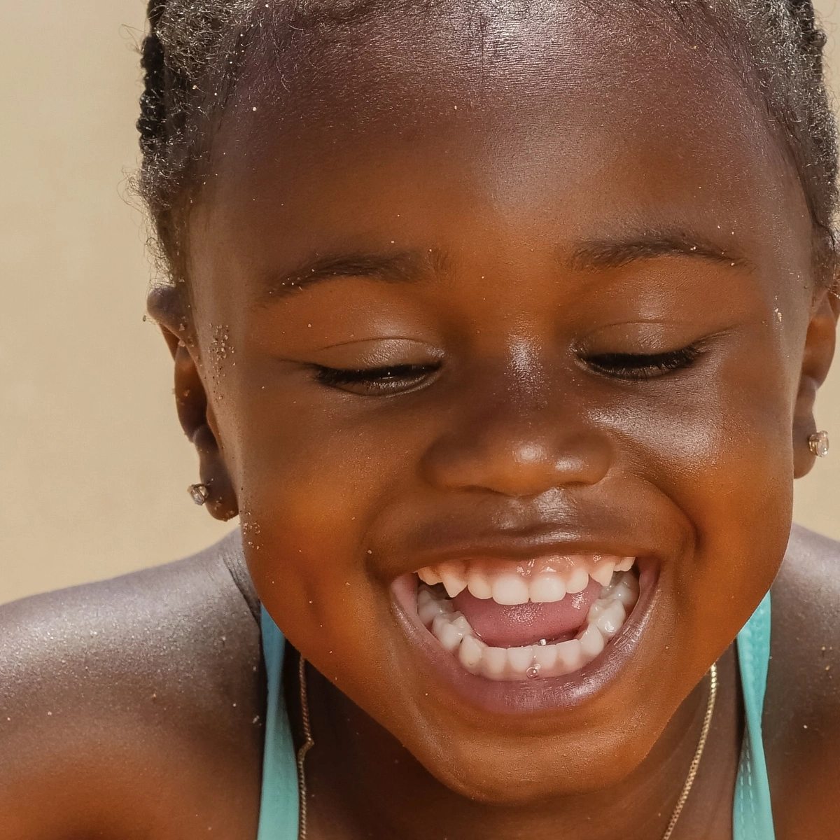 Vakantie - kind - peuter - strand - oh baby - pexels 