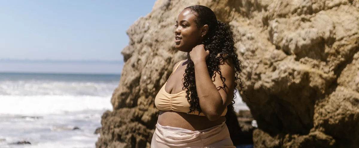 bikini - vrouw - strand - zomer - pexels 