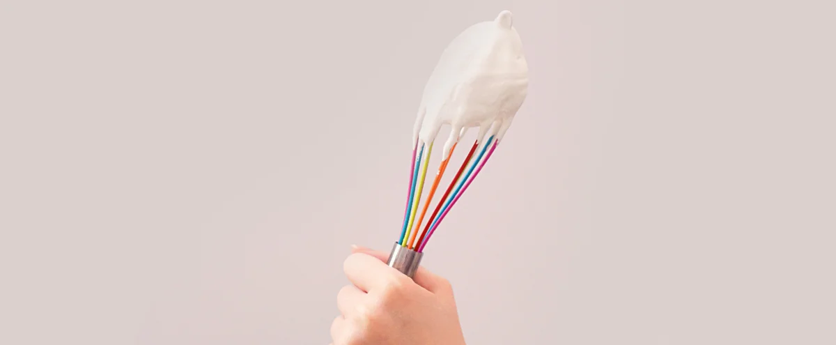 header - keuken - beslag - slagroom - plastic - pexels