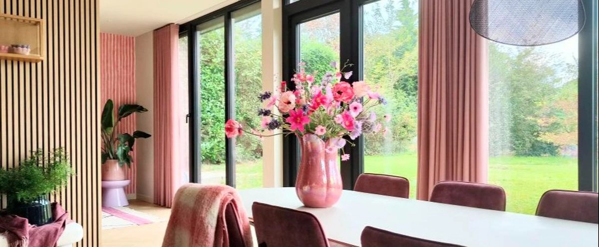 header - Veneta - raambekleding - woonkamer