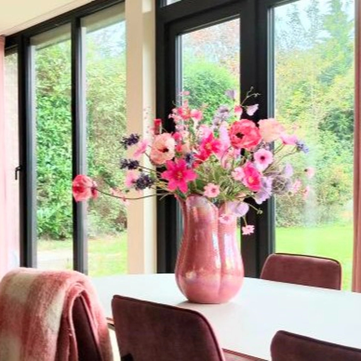 header - Veneta - raambekleding - woonkamer