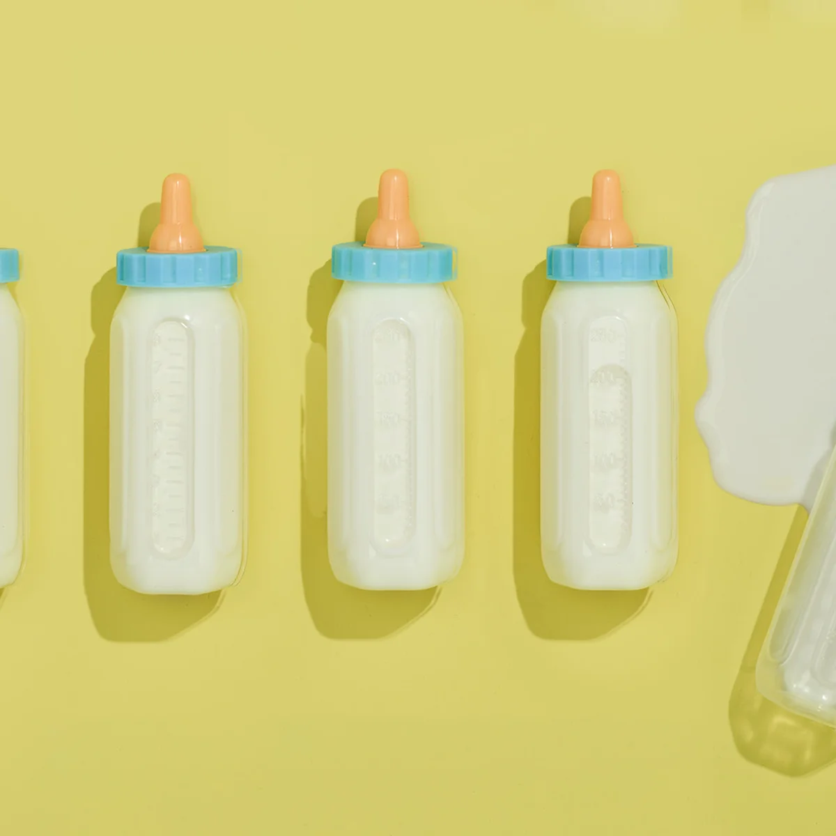 header - baby - flesje - melk - tom ten seldam