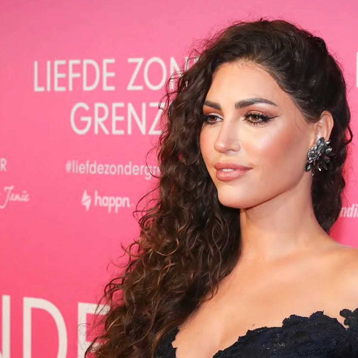 Yolanthe Cabau - rode loper - liefdesleven