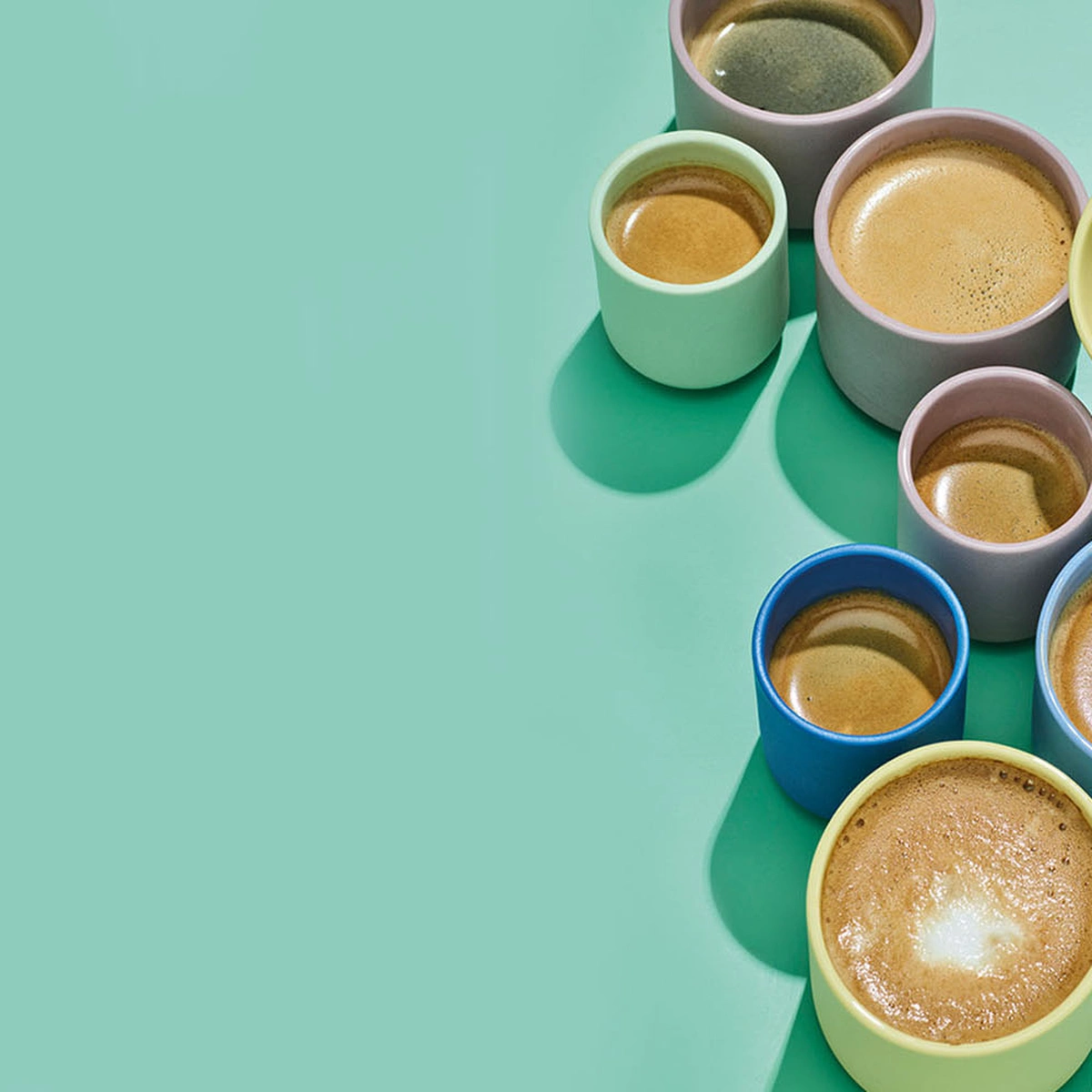 header - koffie - verslaving - mokken - tom ten seldam