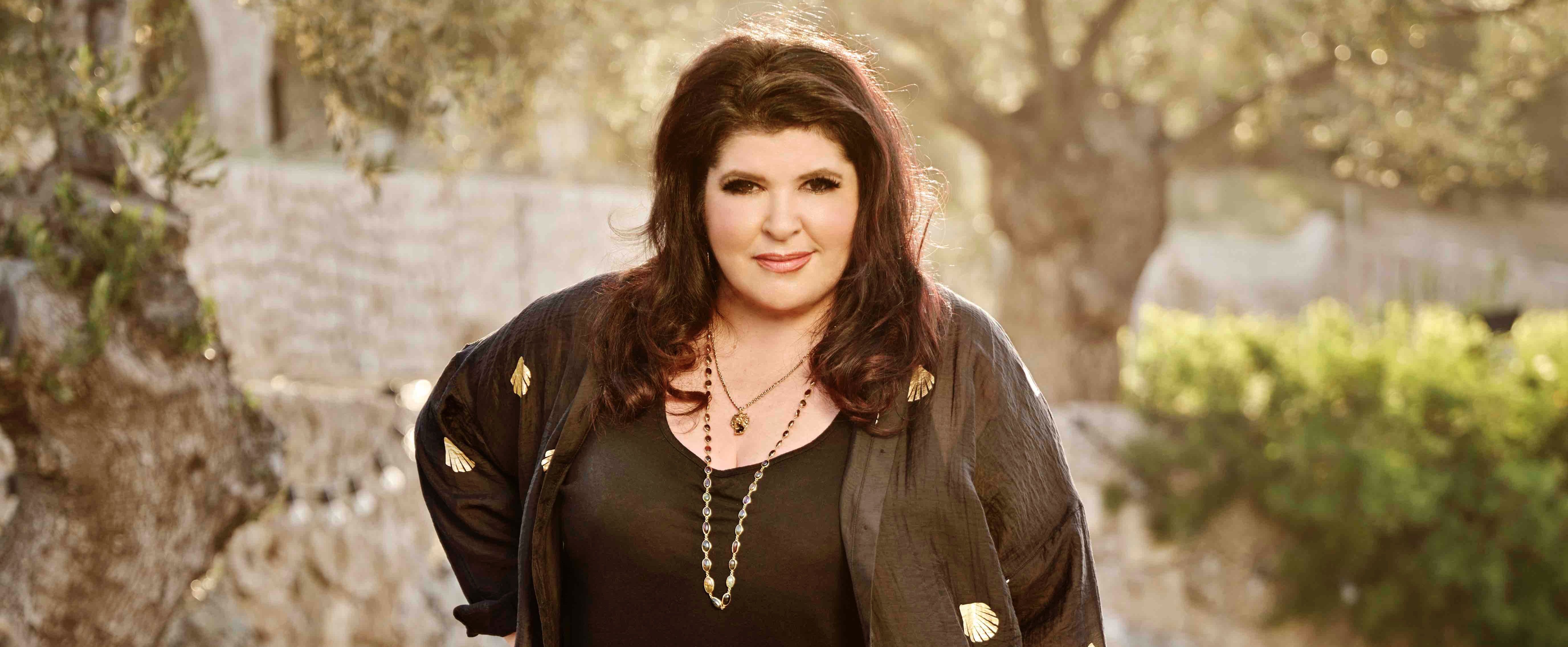 Header - Michele Knight - Written In The Stars