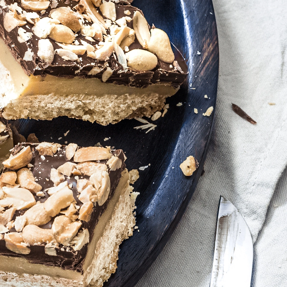 Header/hero - snickers shortcake - chickslovefood