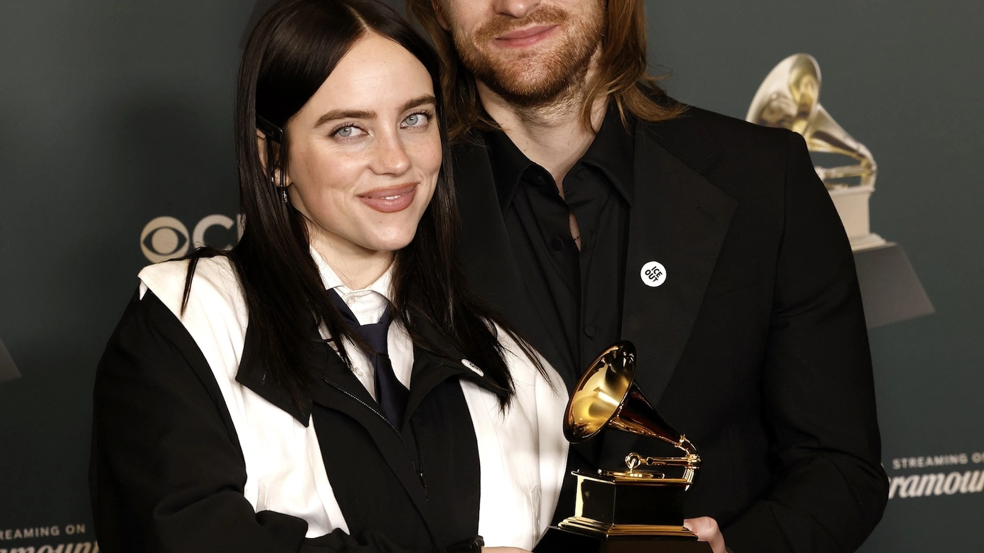 Billie Eilish en Finneas O'Connell op rode loper