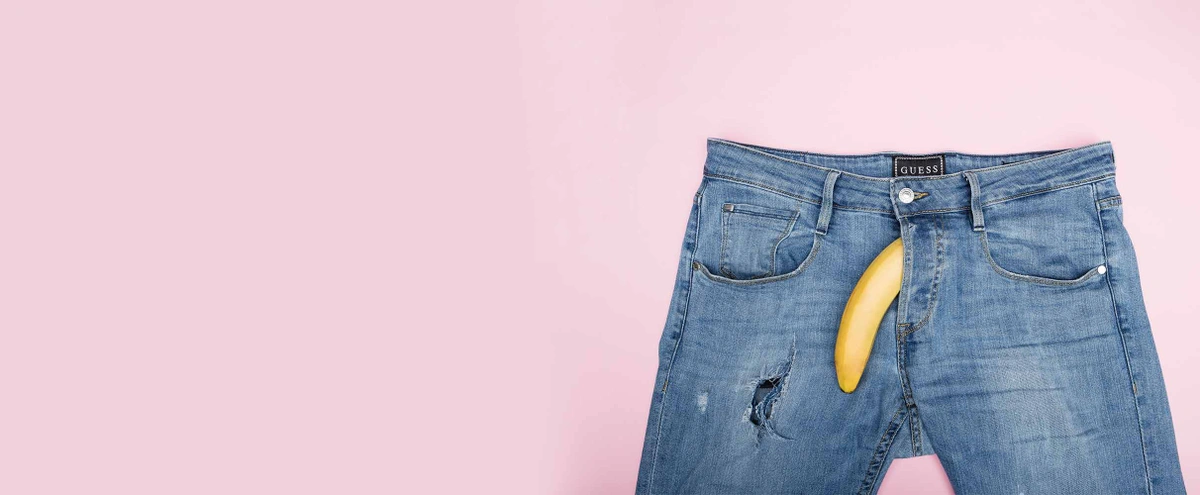 Hero - Sexytime - banaan - seks - broek - Fotograaf Tom ten Seldam