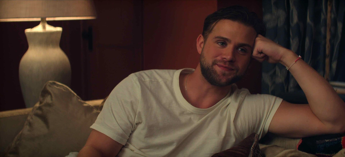 Header - Vladimir - serie - Leo Woodall - Netflix beeldcredits