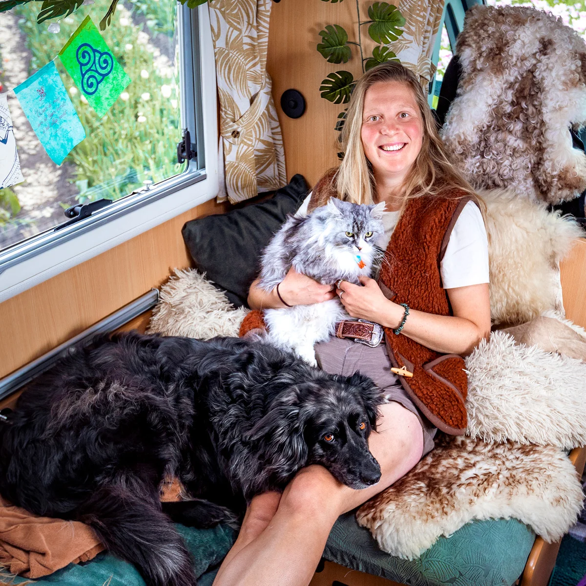 Lisa: 'Dat mijn kat reizen met de camper zó leuk zou vinden, had ik nooit gedacht'
