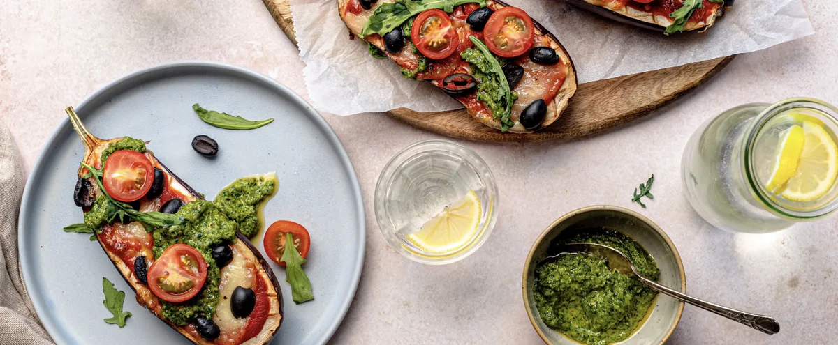 Aubergine - auberginepizza's - recept - fokking makkelijk recept - pesto