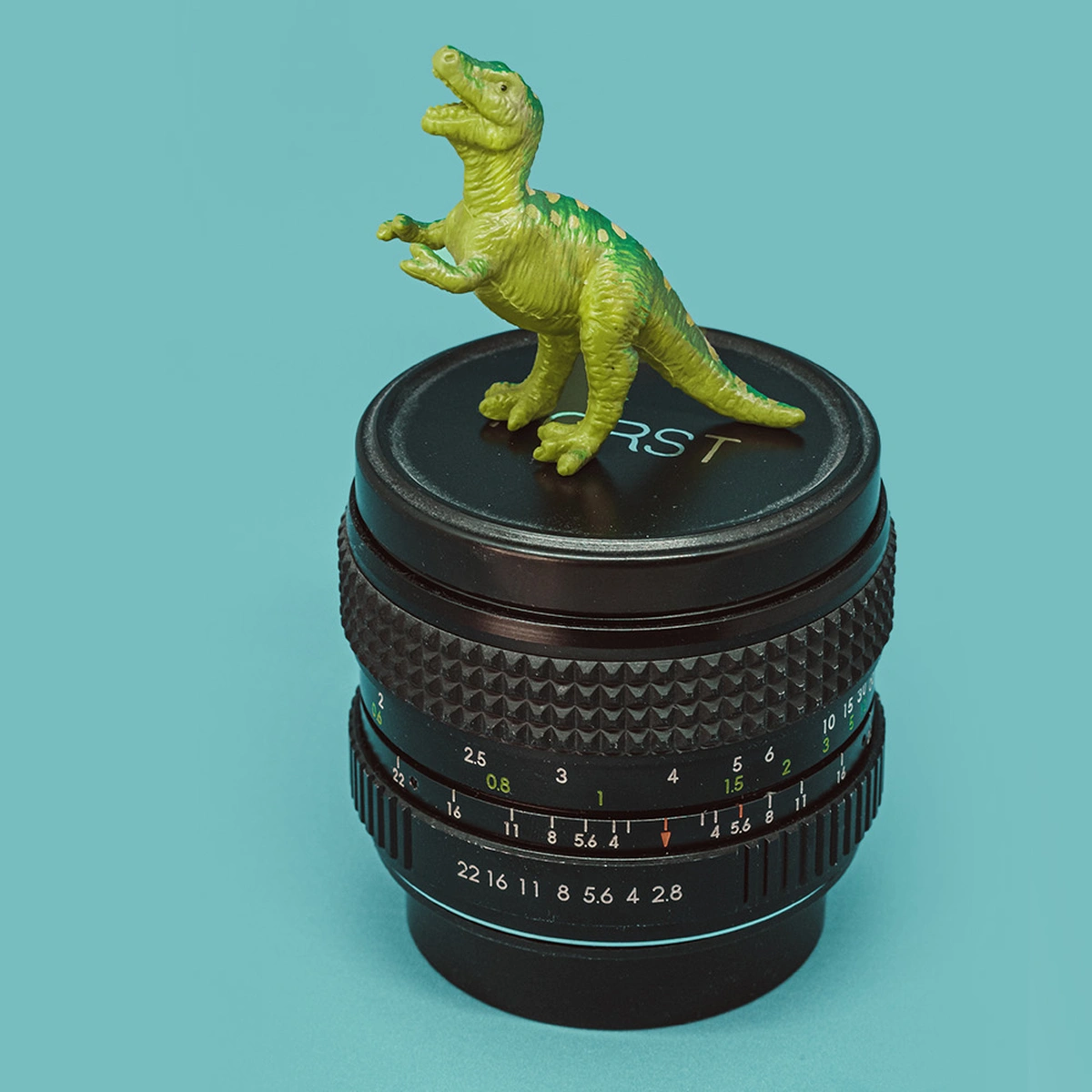 header - camera - fotograferen - foto - dino - bereal - unsplash