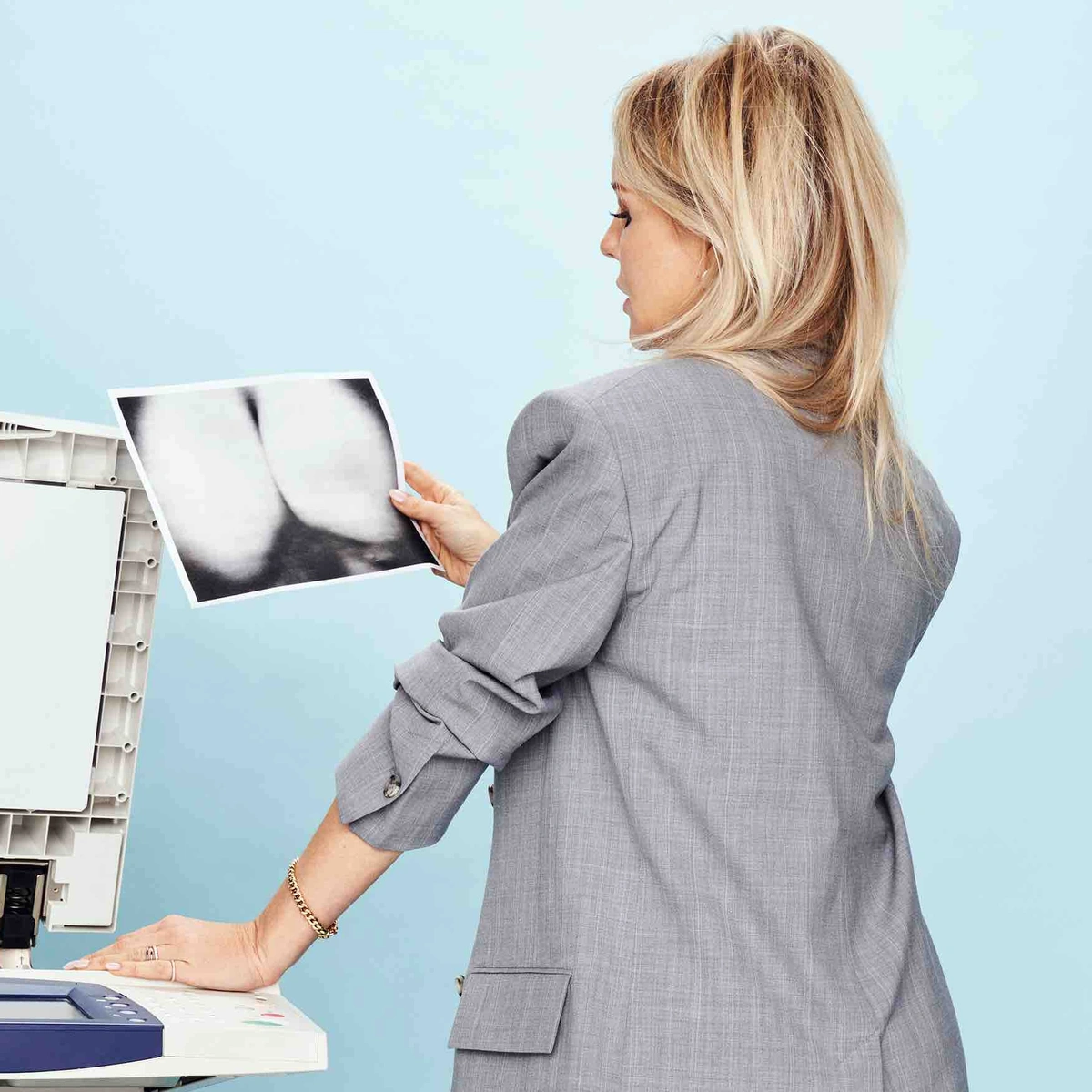 Van je collega's moet je het hebben &C the magazine Chantal Janzen kopieerapparaat 