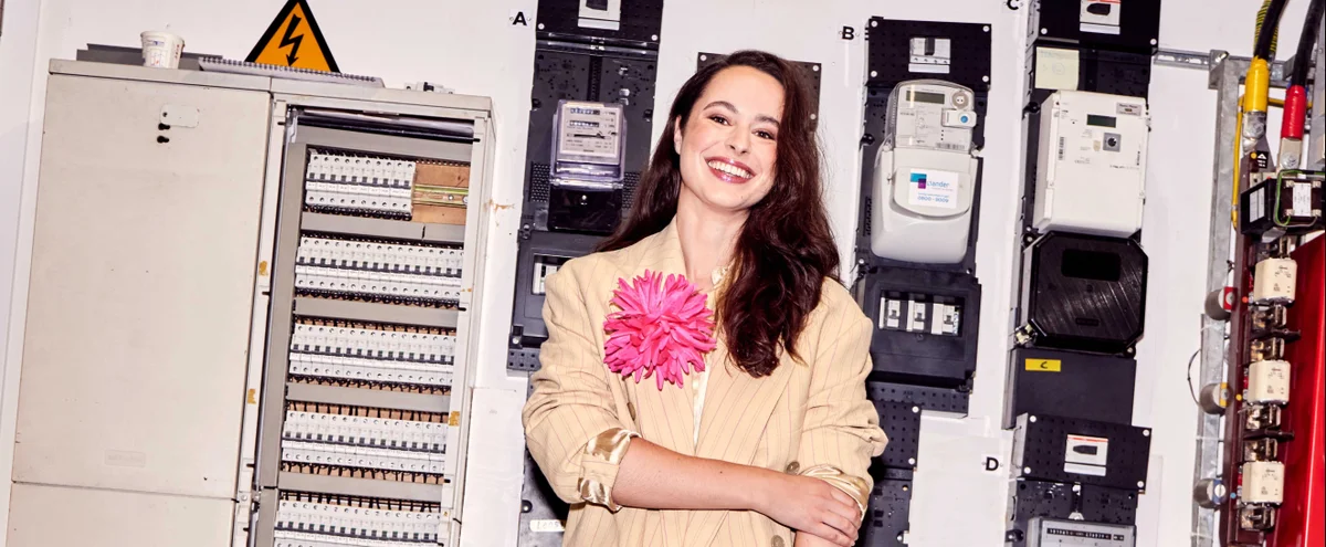 header - Alliander - Fé - &C's Editie #11 2023 - Julie Vielvoije