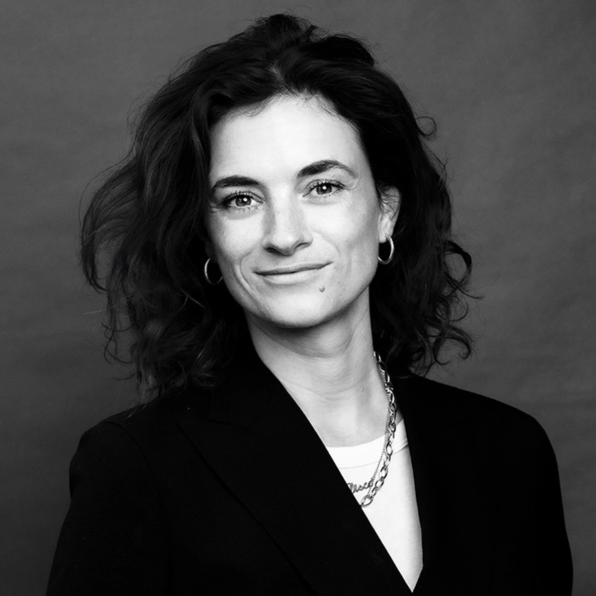 Header - Liesbeth Rasker - fotografie Saskia Beers - portret - docu vroeg verloren