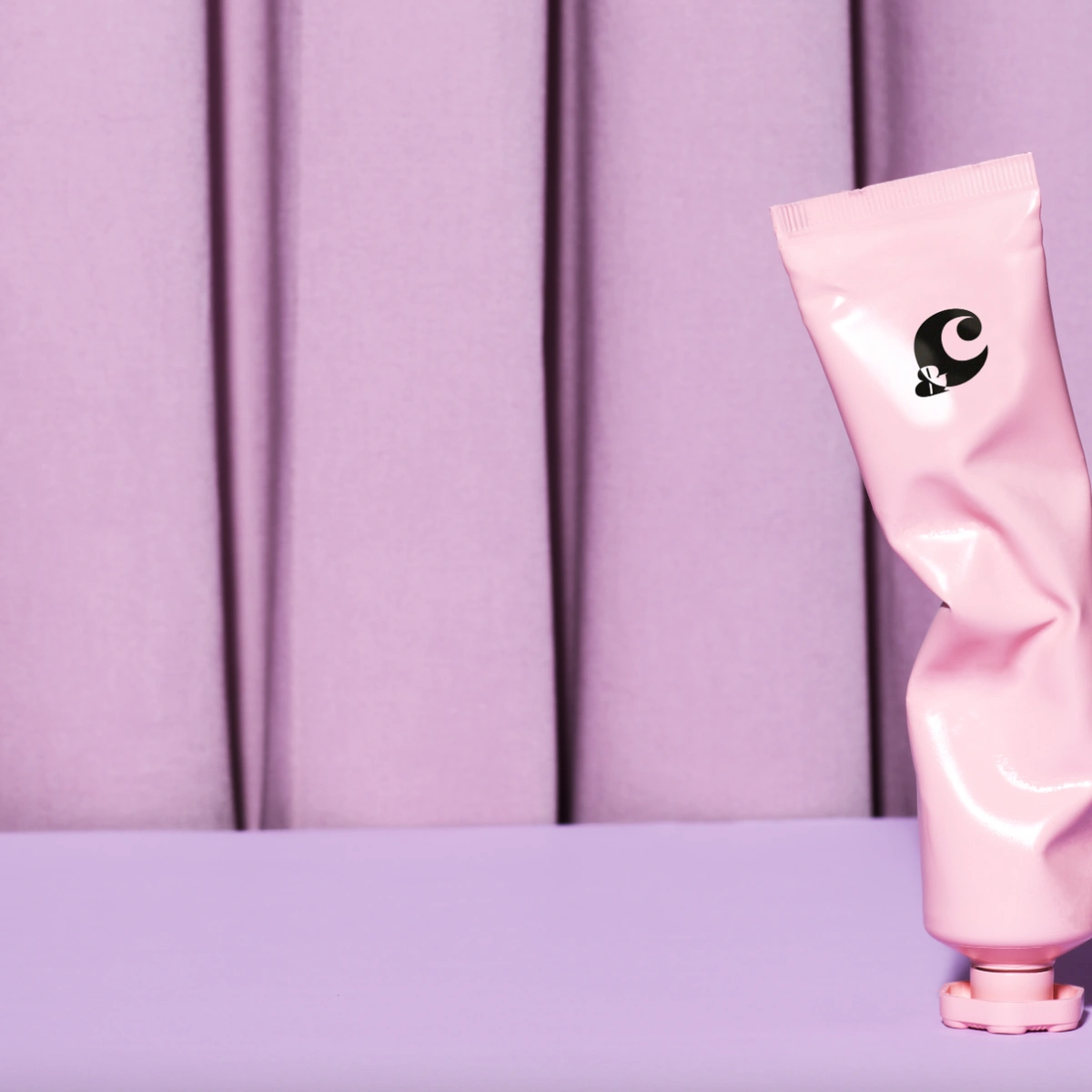 Roze tube met &C logo